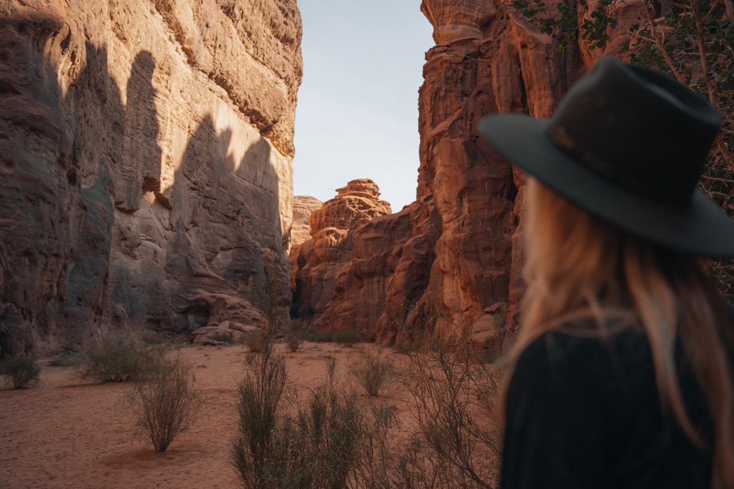 Discovering Cultures Through Local Experiences